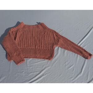 Love Tree Chunky Knit Sweater Womens Medium Dusty Rose Fuzzy Cropped Long Sleeve